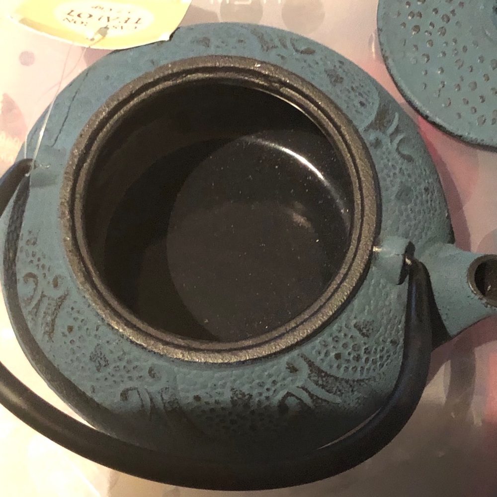 Cast Iron Tea Pot. 2.7 cup see pictures- details - Picture 12 of 15